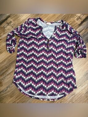 Petite Chevron Henley Top - Purple Pattern